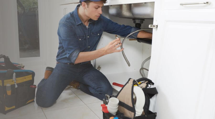 Professional water heater repair in Coulterville, IL
